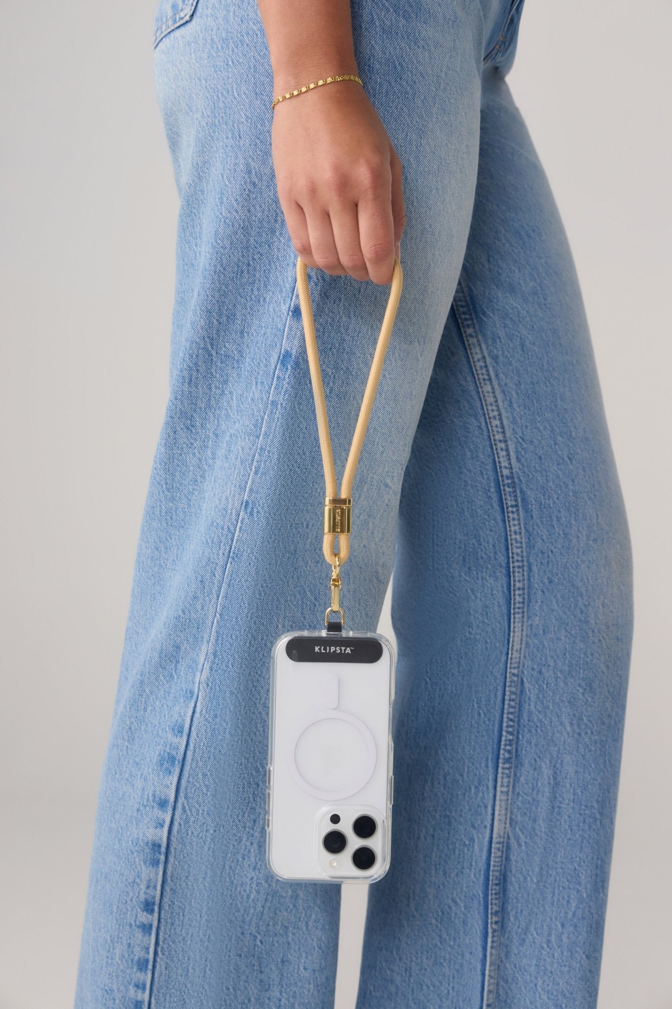 Buy LOOP Phone Wrist Strap - KLIPSTA Ships Today!
