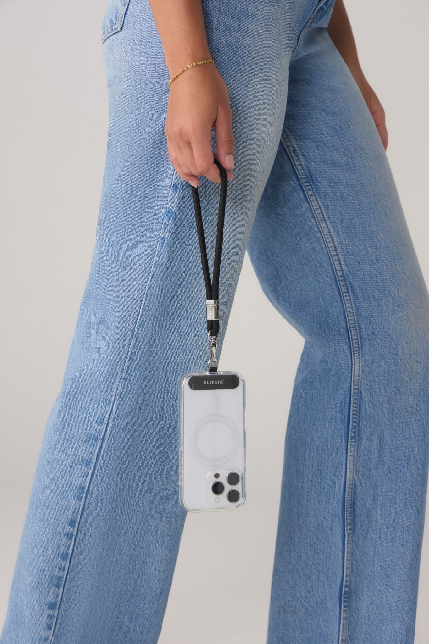 Buy LOOP Phone Wrist Strap - KLIPSTA Ships Today!