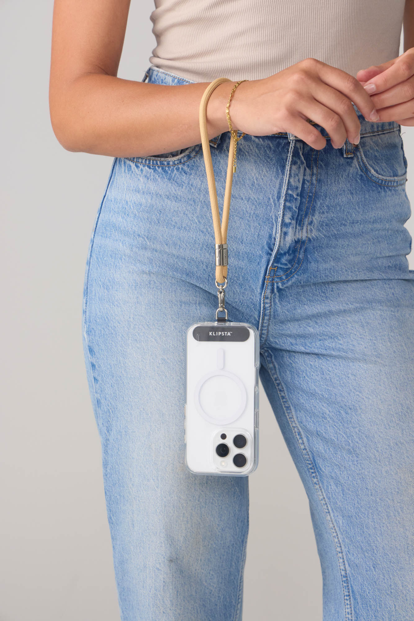 Buy LOOP Phone Wrist Strap - KLIPSTA Ships Today!